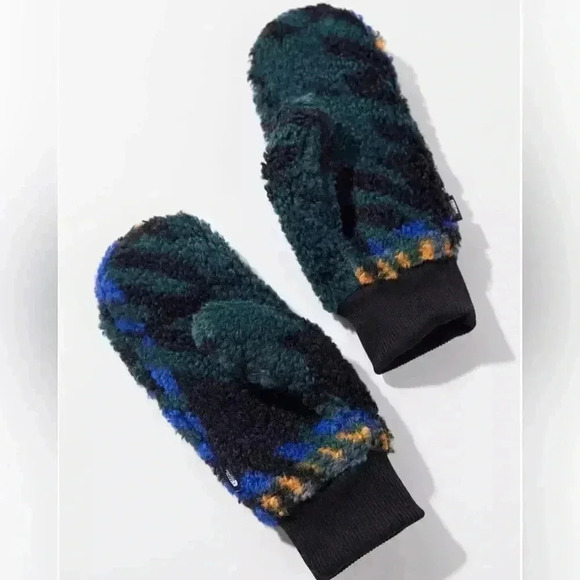 The North Face Ridge Fleece Mitten - Picture 3 of 13